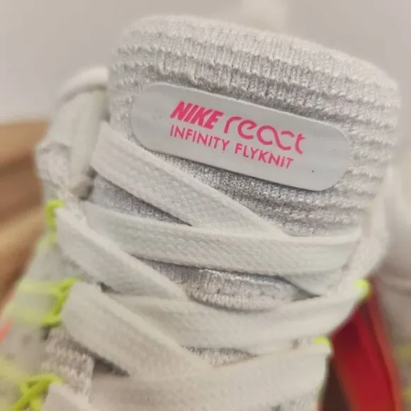 Nike Wmns React Infinity Run 2 'White Gradient' Size 8.5 - Picture 9 of 12